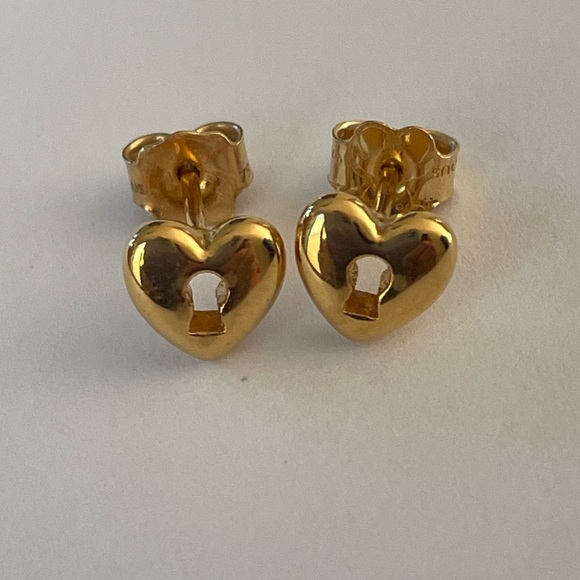 TOUS 18k Yellow Gold Heart Lock Stud Earrings - Picture 1 of 7